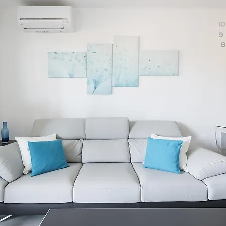 アパート Attico Del Duomo モデナ