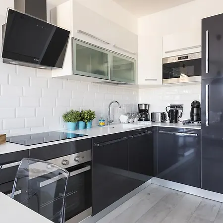 アパート Attico Del Duomo モデナ