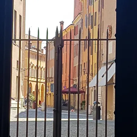 Attico Del Duomo アパート *